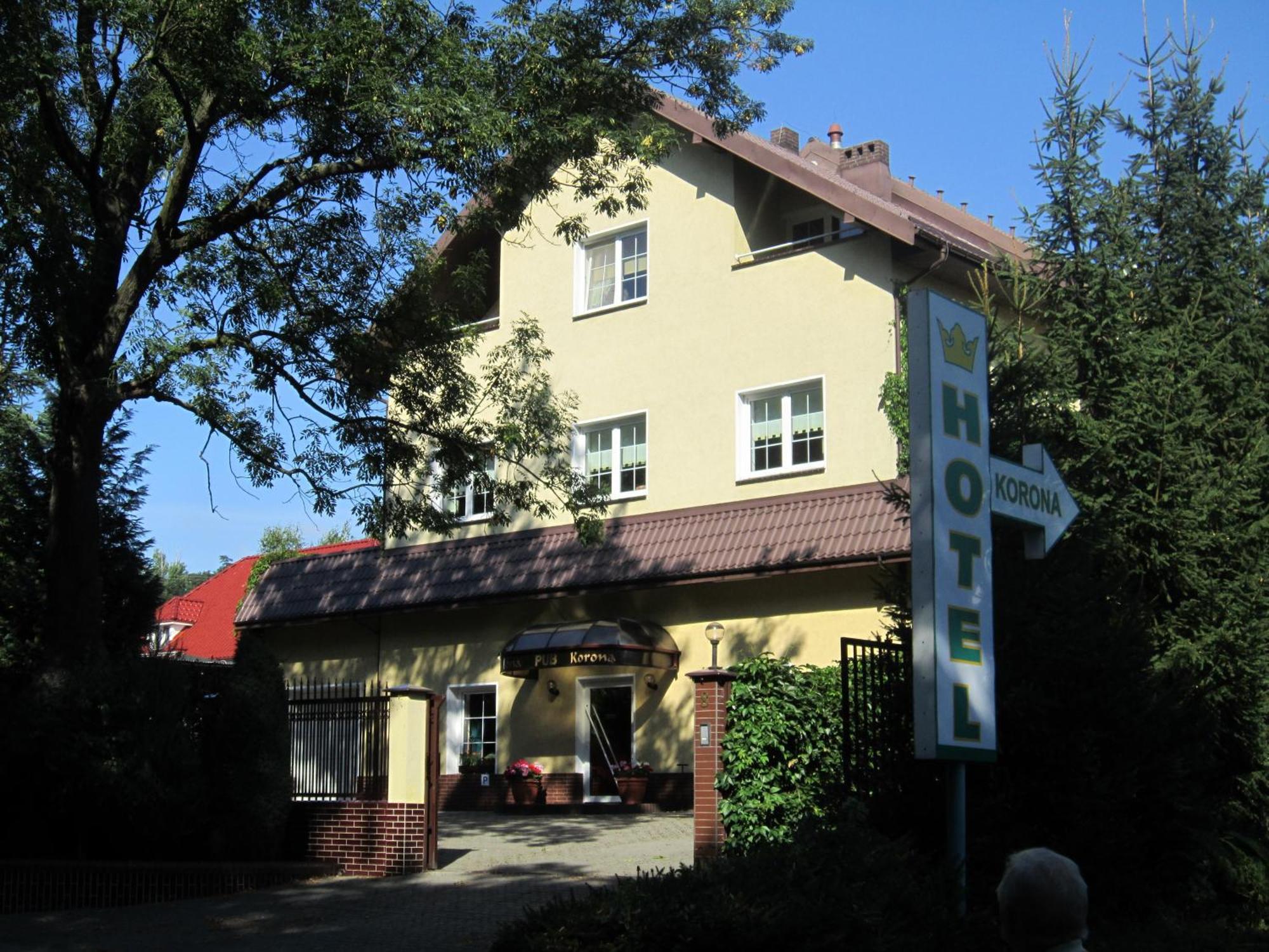 Hotel Korona Slubice  Ngoại thất bức ảnh