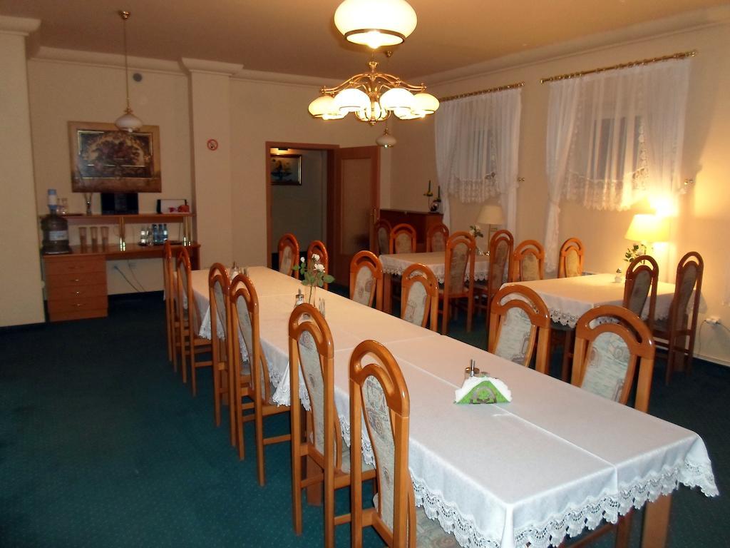 Hotel Korona Slubice  Ngoại thất bức ảnh